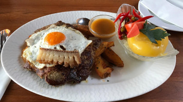 Akasztói Horgászpark és Halascsárda food