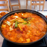 Korean 수랏간 food