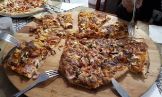 Filó Pizzéria food