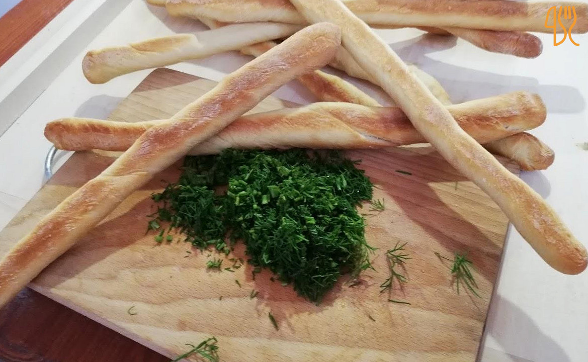 Láblógató Lakásétterem Étel