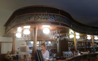 The Two Owl And Inn Bed And Breakfast inside