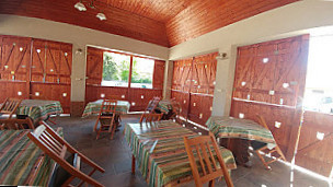 Kurta Kocsma Vendéglő inside