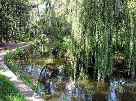 Sástó Étterem outside