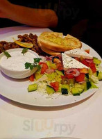 Pizzaguru food