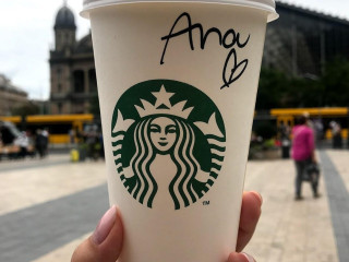 Starbucks Nyugati
