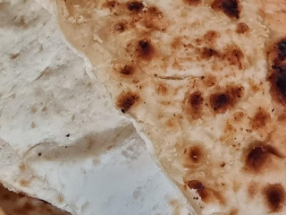 Zaiqa Eredeti Pakisztáni és Indiai ízek Halal حلال