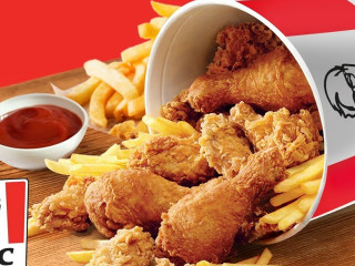 Kfc Biatorbágy Premier Outlet Dt