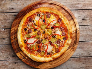 Gold Pizza