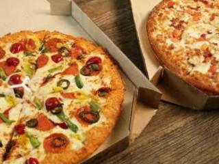 Pizza Hut Arena Plaza Budapest