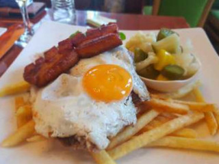 Art Pub Etterem