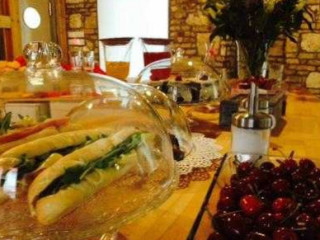 Adna Cafe