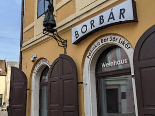 Borbár